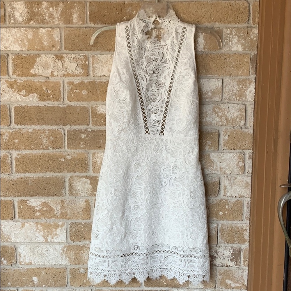 White lace forever 21 dress